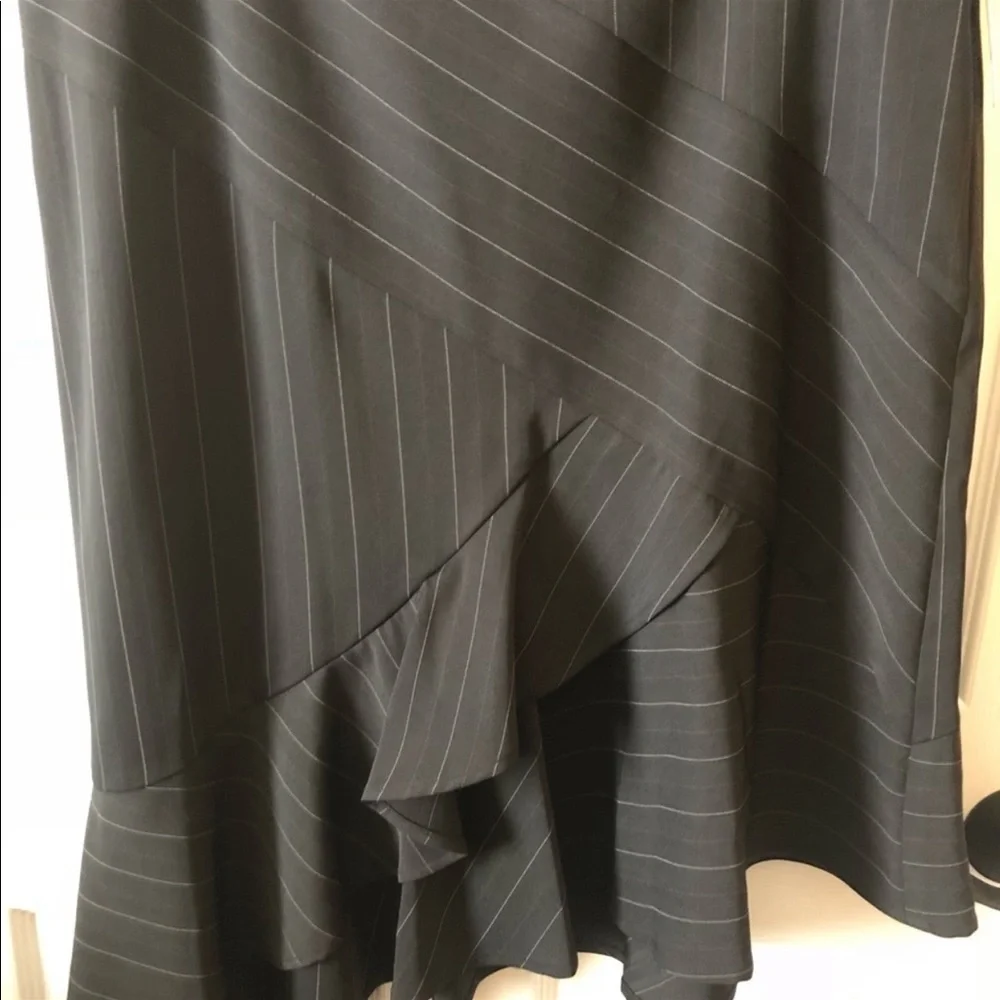 Bisou Bisou Asymmetrical Ruffle Skirt Size 12 NWT - Picture 4 of 9